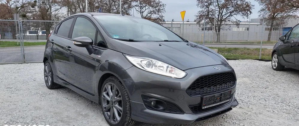 Ford Fiesta cena 35900 przebieg: 125000, rok produkcji 2016 z Oleśnica małe 67